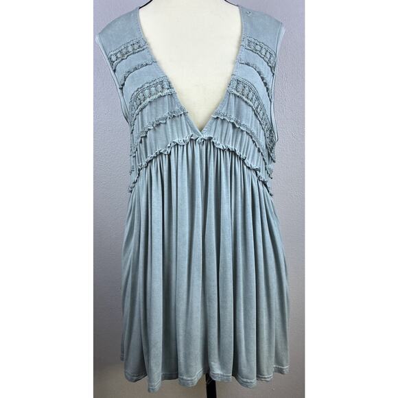 POL Sz M Green Babydoll Boho Gypsy Flowy Crocheted Deep V Slvls Scrapwork Top - Picture 1 of 8